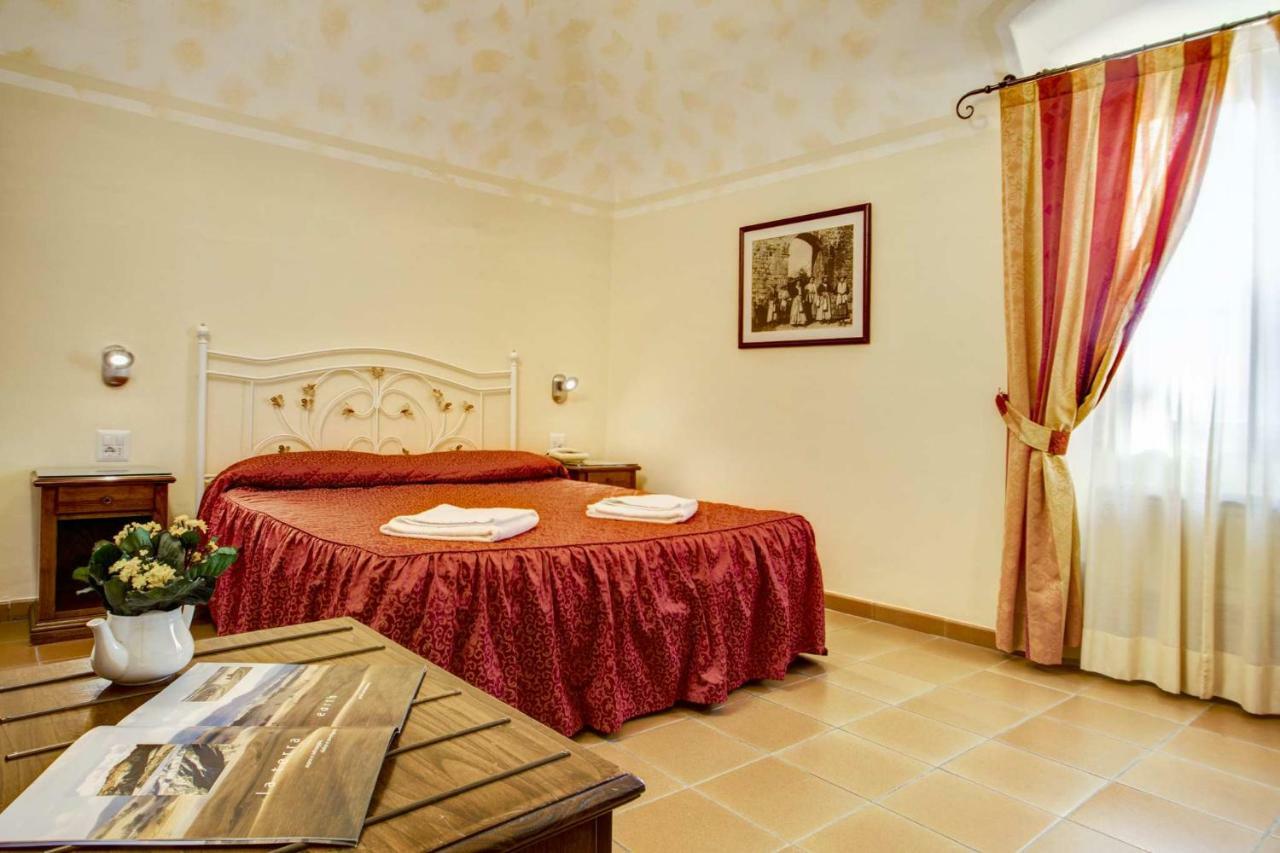 Hotel Residence Villa Rioddi Volterra Extérieur photo
